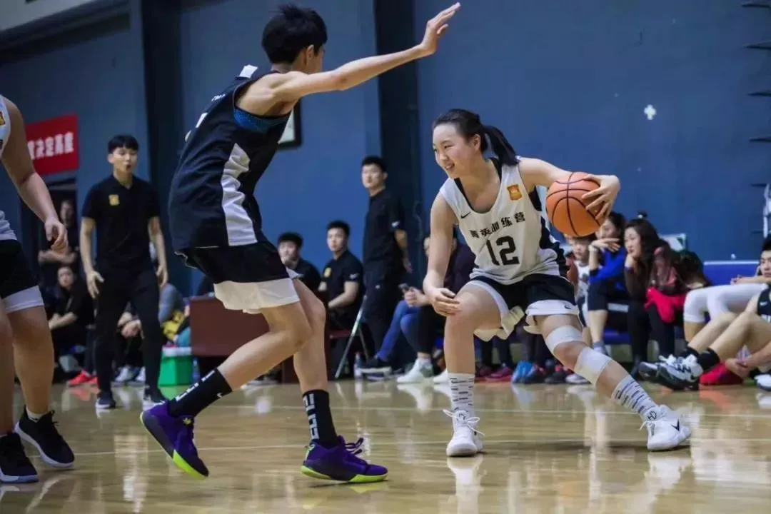 少儿篮球训练的好处_2